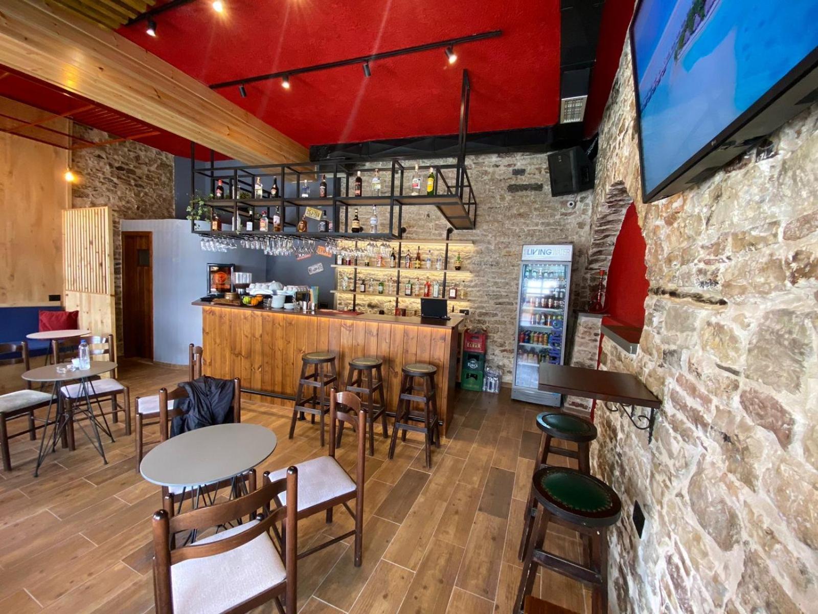 Hotel Grey Stone Gjirokastër Esterno foto