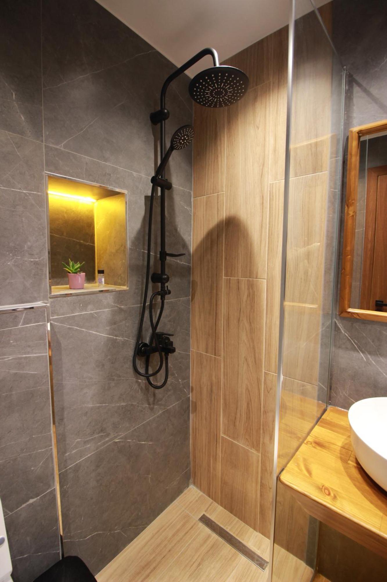 Hotel Grey Stone Gjirokastër Esterno foto
